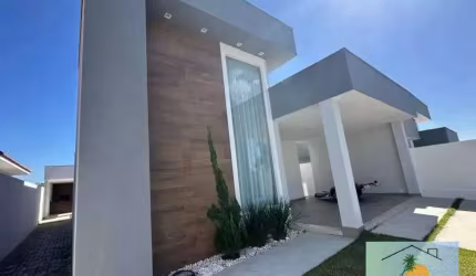 Casa de Condomínio com 3 Quartos na Fazendinha Araruama-RJ