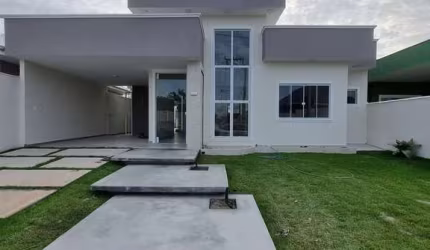 1ª locação: Casa linear em Condomínio Araruama-RJ