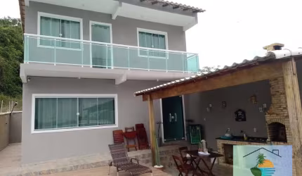 Casa com Piscina no Residencial Caminho de Búzios-RJ