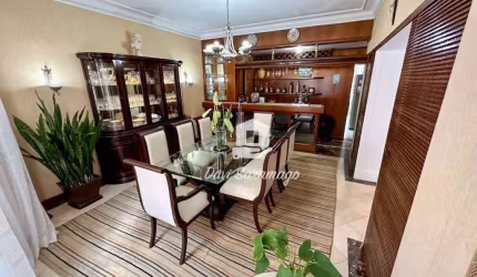 Apartamento com 3 dormitórios à venda, 193 m² por R$ 2.300.000,00 - Leme - Rio de Janeiro/RJ
