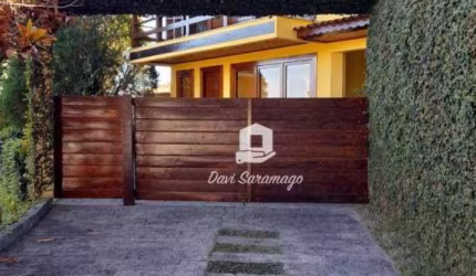 Casa Condominio 3 Quartos com Quintal