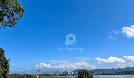 Terreno À Venda Com 800m² Em Itacoatiara - Niterói/RJ