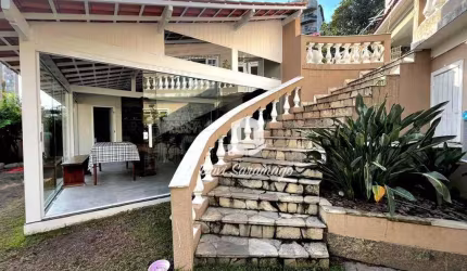 Casa à venda no Ingá