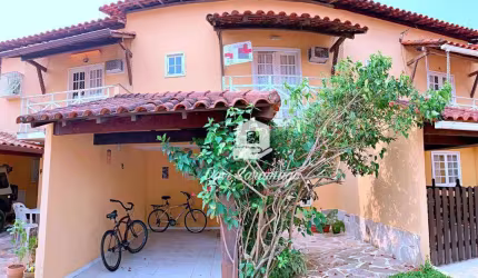 Casa em Condomínio