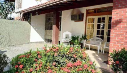 Casa São Francisco Linear 4 Quartos