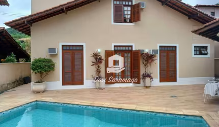 Casa a Venda em Piratininga 4 Quartos com lazer completo