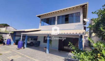 Casa à Venda 4 quartos - Vista para Lagoa São José