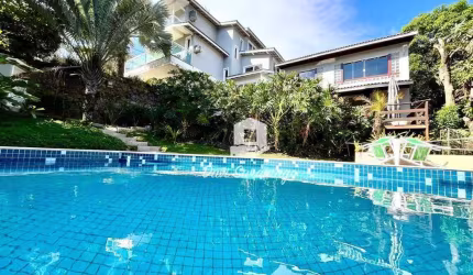 Casa com 4 dormitórios à venda, 472 m² por R$ 2.150.000,00 - Badu - Niterói/RJ