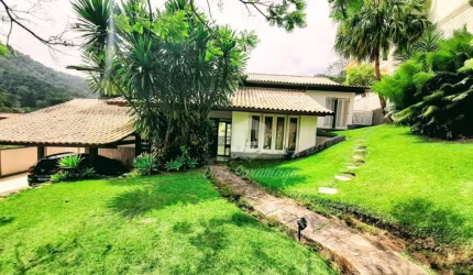 Casa à venda, 229 m² por R$ 1.590.000,00 - Itaipu - Niterói/RJ