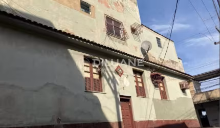 Casa com 8 quartos à venda na Rua Antônio José, Santo Cristo, Rio de Janeiro, 100 m2 por R$ 400.000