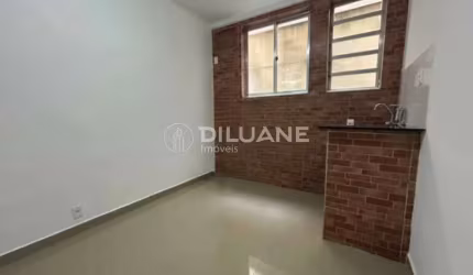 Kitnet / Stúdio à venda na Rua Marechal Francisco de Moura, Botafogo, Rio de Janeiro, 20 m2 por R$ 190.000