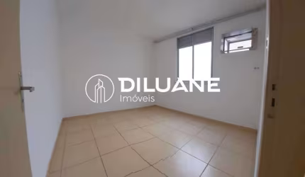 Apartamento com 2 quartos à venda na Rua Doutor Luiz Palmier, Barreto, Niterói, 55 m2 por R$ 220.000