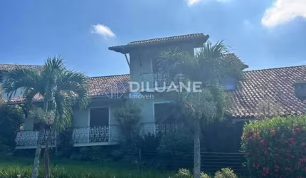 Casa em condomínio fechado com 5 quartos à venda na Estrada Caetano Monteiro, Badu, Niterói, 660 m2 por R$ 1.500.000