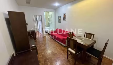 Apartamento com 1 quarto à venda na Rua Belfort Roxo, Copacabana, Rio de Janeiro, 55 m2 por R$ 679.000