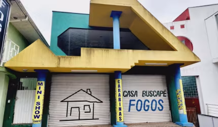 Loja para alugar, 90.60 m2 por R$4900.00  - Santa Felicidade - Curitiba/PR