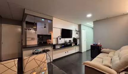 Apartamento com 3 dormitórios à venda, 67 m² por R$ 430.000,00 - Parque Euclides Miranda - Sumaré/SP