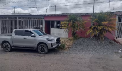 OPORTUNIDADE NA QNO 13 CASA DE 2 QUARTOS