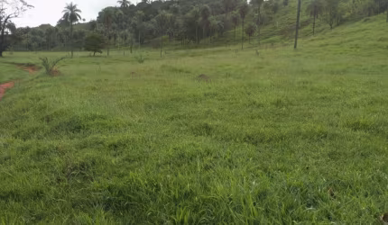 CHÁCARA A VENDA EM SANTO ANTÔNIO NA ZONA RURAL