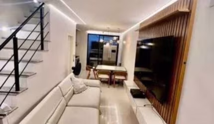 Lindo sobrado imobiliado à venda por R$ 860.000 - Cupecê - São Paulo/SP