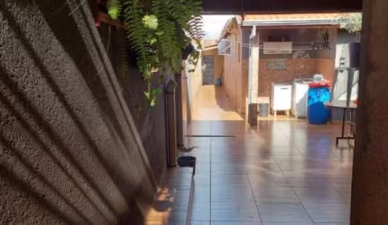 Casa com 3 quartos à venda no Jardim Maria Goretti, Ribeirão Preto  por R$ 368.000