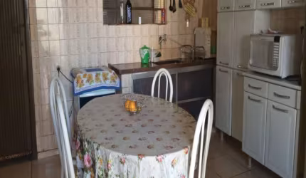 Casa com 2 quartos à venda no Campos Elíseos, Ribeirão Preto  por R$ 300.000