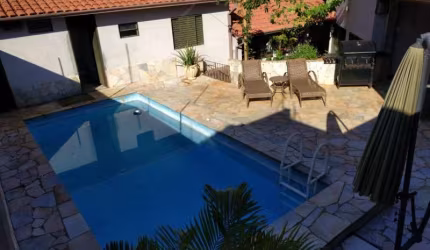 Casa com 4 quartos à venda no Ribeirânia, Ribeirão Preto  por R$ 850.000