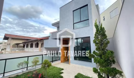 Casa para Venda no bairro Nova Gameleira, localizado na cidade de Belo Horizonte / MG, região Oeste.