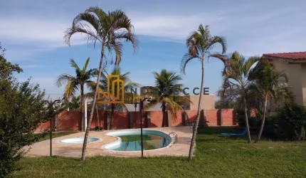 Linda Chácara localizada no Bairro Altos da Bela Vista, Indaiatuba, SP. Terreno 1.000m², área construída 450m².