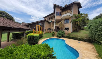 Maravilhosa Casa em Condomínio Fechado Residencial Ecológica Patrimônio do Carmo, São Roque/ Ibiuna, SP.