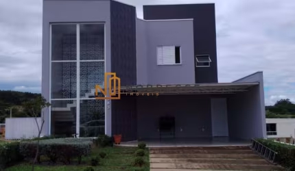 Sobrado com acabamento impecável à venda no condomínio JARDIM RESIDENCIAL VIENA em Indaiatuba/SP.