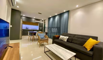 Apartamento mobiliado com 03 dormitórios na Praia de Jurerê