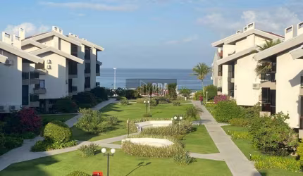 Apartamento triplex Praia Brava