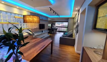 Lindíssimo apartamento na Praia Brava, totalmente mobiliado.