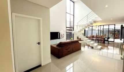 Casa em condomínio fechado com 3 quartos à venda na Avenida Carlos Pedroso da Silveira, Residencial Ouroville, Taubaté por R$ 1.700.000