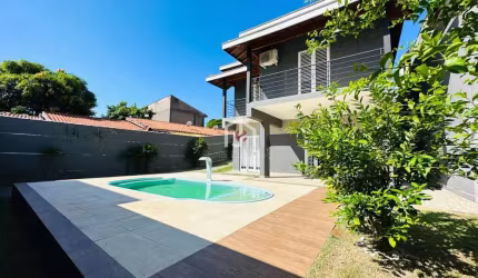 Casa com 4 quartos à venda na Rua Monteclaro César, Monte Belo, Taubaté por R$ 750.000