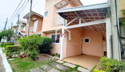 Casa em condomínio fechado com 3 quartos à venda na Avenida Santa Terezinha, Jardim da Luz, Taubaté por R$ 500.000