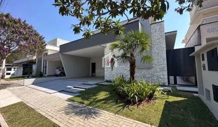 Casa em condomínio fechado com 3 quartos à venda na Avenida Carlos Pedroso da Silveira, Residencial Ouroville, Taubaté por R$ 1.380.000