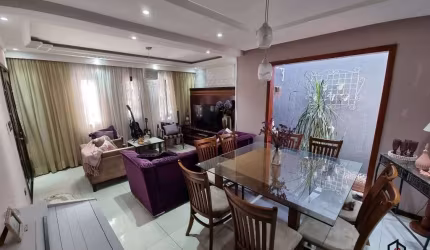 Casa com 4 quartos à venda no Flor do Vale, Tremembé  por R$ 590.000