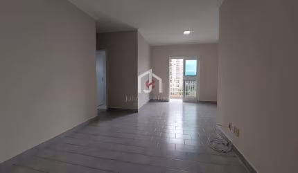 Apartamento com 2 quartos para alugar na Rua Barão da Pedra Negra, Centro, Taubaté por R$ 2.169