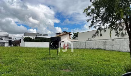 Terreno em condomínio fechado à venda na Avenida Carlos Pedroso da Silveira, Residencial Ouroville, Taubaté por R$ 425.000