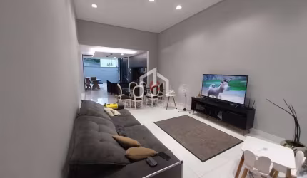Casa em condomínio fechado com 3 quartos à venda na Morada do Visconde, Tremembé  por R$ 990.000