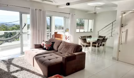 Casa com 3 quartos à venda no Centro, Tremembé  por R$ 1.200.000