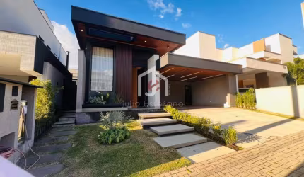 Casa em condomínio fechado com 2 quartos à venda na Avenida Carlos Pedroso da Silveira, Residencial Ouroville, Taubaté por R$ 1.390.000