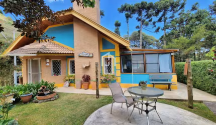 Casa com 3 quartos à venda no Jardim Véu da Noiva, Campos do Jordão  por R$ 1.480.000