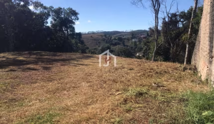 Terreno à venda no Colinas Capivari, Campos do Jordão  por R$ 890.000