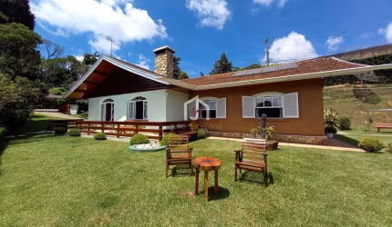 Casa com 5 quartos à venda na Vila inglesa, Campos do Jordão  por R$ 1.300.000