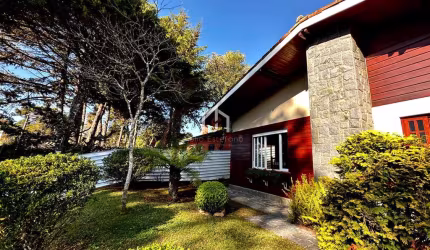 Casa com 3 quartos à venda na Vila Iara, Campos do Jordão  por R$ 1.500.000