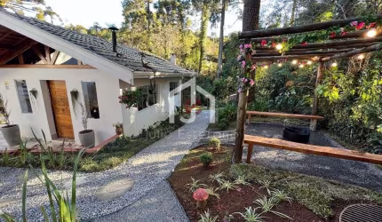Casa com 5 quartos à venda no Jardim do Embaixador, Campos do Jordão  por R$ 1.990.000