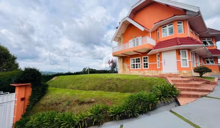 Casa com 5 quartos à venda no Alto da Vila Inglesa, Campos do Jordão  por R$ 2.600.000