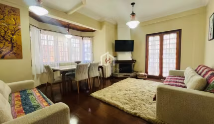 Apartamento com 3 quartos à venda na Vila Iara, Campos do Jordão  por R$ 900.000
